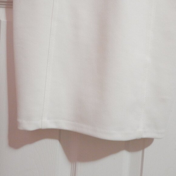 New Halston Dress - Picture 9 of 14